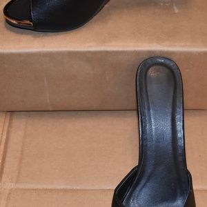WOMENS OPEN TOE HEELS SIZE 8.5  NWOT